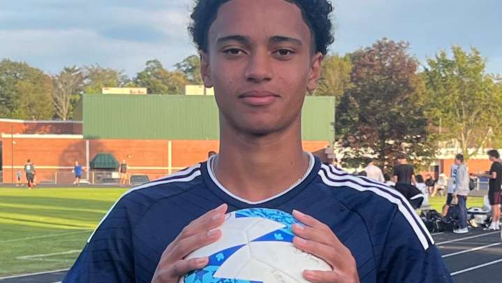 Traip senior Tyzo Diallo finally playing soccer with hometown friends