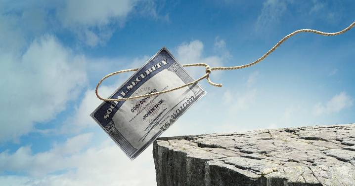 3 ways you can lose your Social Security benefits