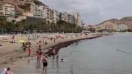 El Ayuntamiento de Alicante levanta las restricciones por la alerta meteorológica