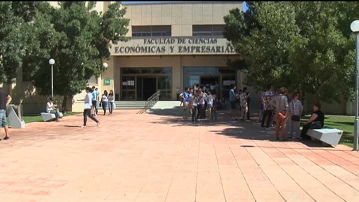 La Universidad de Extremadura bate récord de preinscripciones para el curso 2025/2026