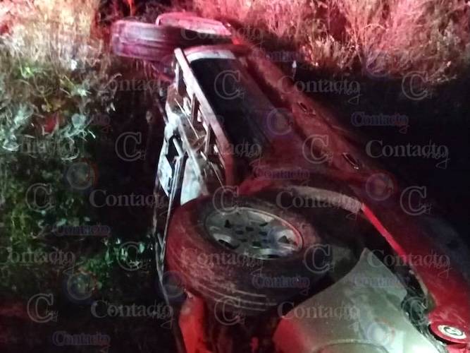 Chavillos de 13 y 14 años se volcaron en una Avalanche
