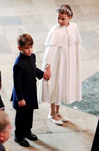 Experts Claim Princess Charlotte & Prince Louis Will Have to Share This ‘Burden,’ Unlike Prince George