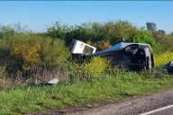 Tres jóvenes resultaron heridos tras un fuerte accidente en la Ruta 20