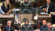 Milei repitió la foto de su "mesa política": estallaron los memes y la palabra "maniquí" fue tendencia