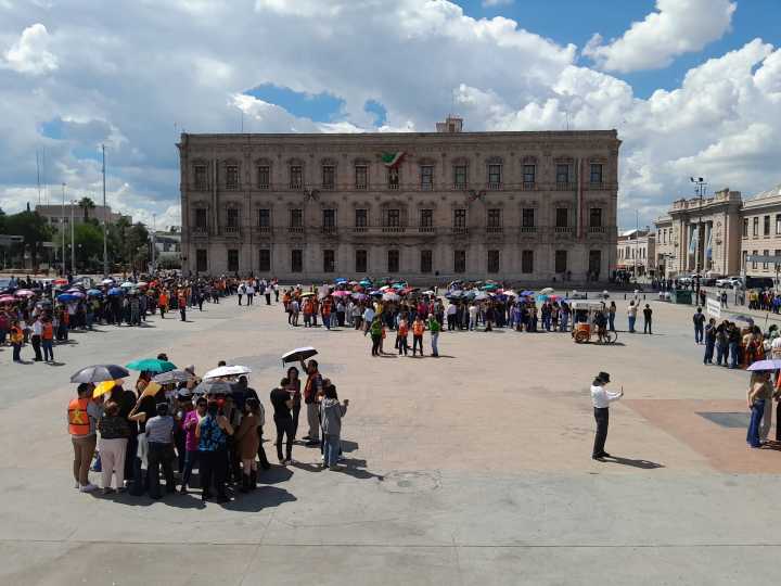 Evacuan edificios públicos en el centro de la ciudad: participa Gobierno en simulacro nacional