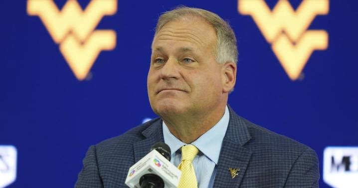 Marchiol and White shine, West Virginia beats Robert Morris in Rich Rodriguez's coaching return