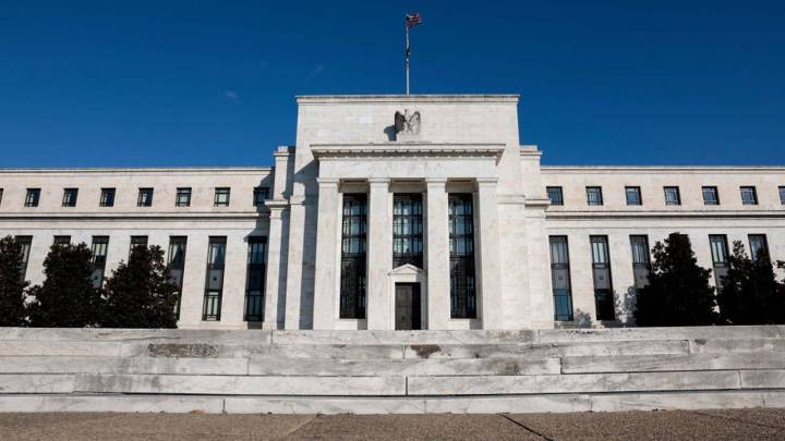 What the Fed's interest rate cut means for Texans