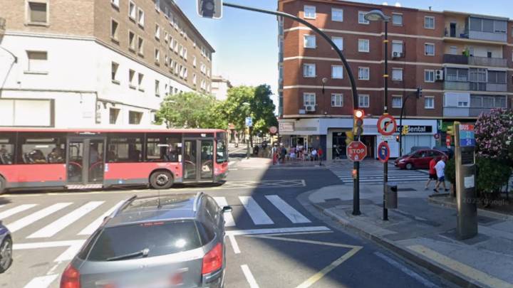 Muere un hombre de 77 años tras ser atropellado por un autobús en Zaragoza