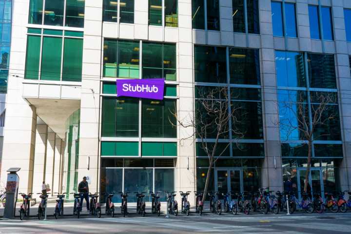 StubHub Holdings: Ticket Platform Is On Sale Itself (NYSE:STUB)