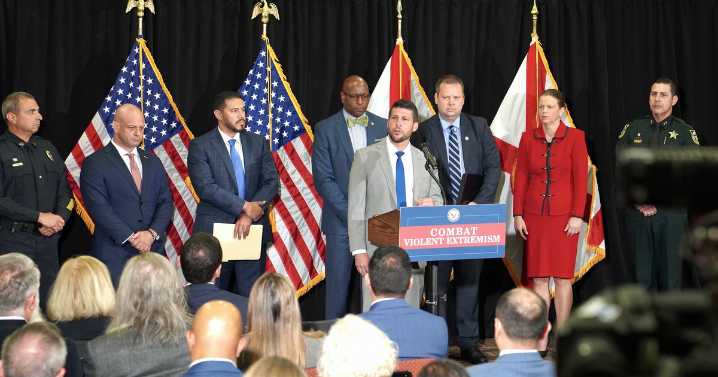 Florida lanza portal contra extremismo político violento tras asesinato de Charlie Kirk