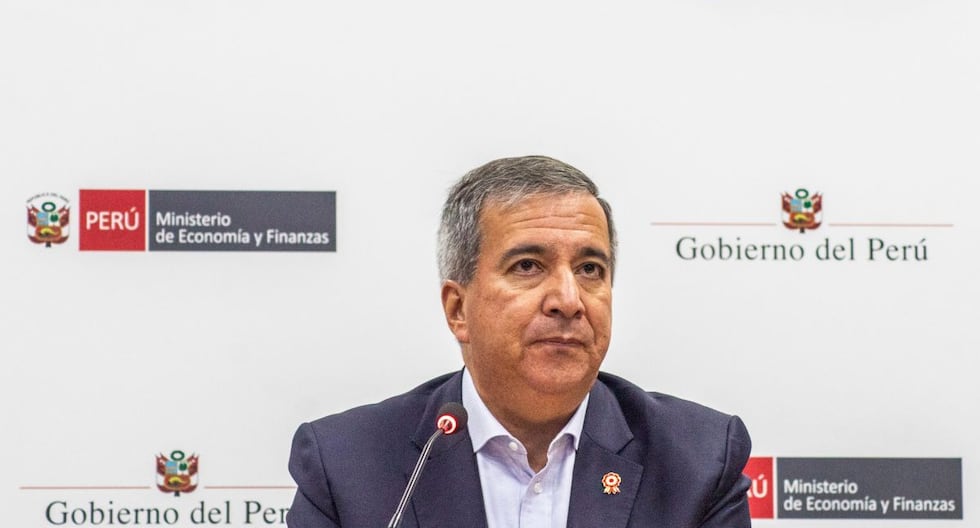 Ministro de Economía confirmó apoyo a octavo retiro de AFP tras coordinación con la presidenta Dina Boluarte