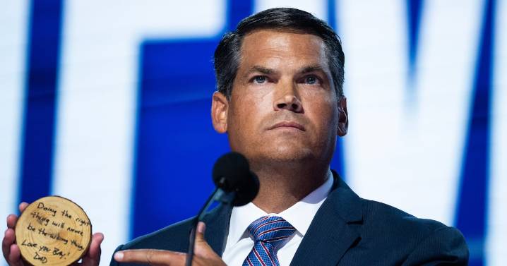 Former Georgia Republican Geoff Duncan Who Trump Turned Into a Democrat Running for Governor