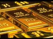 Oro alcanza nuevo récord; rompe la barrera de los tres mil 600 dólares