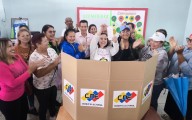 Con el mismo entusiasmo de siempre Lizeta cumplió su cita electoral