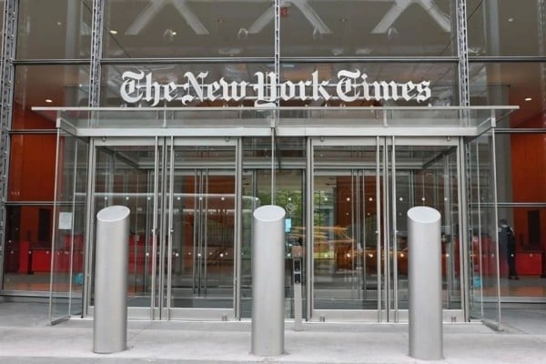 Alerta NYT de mordaza e intimidación de Trump
