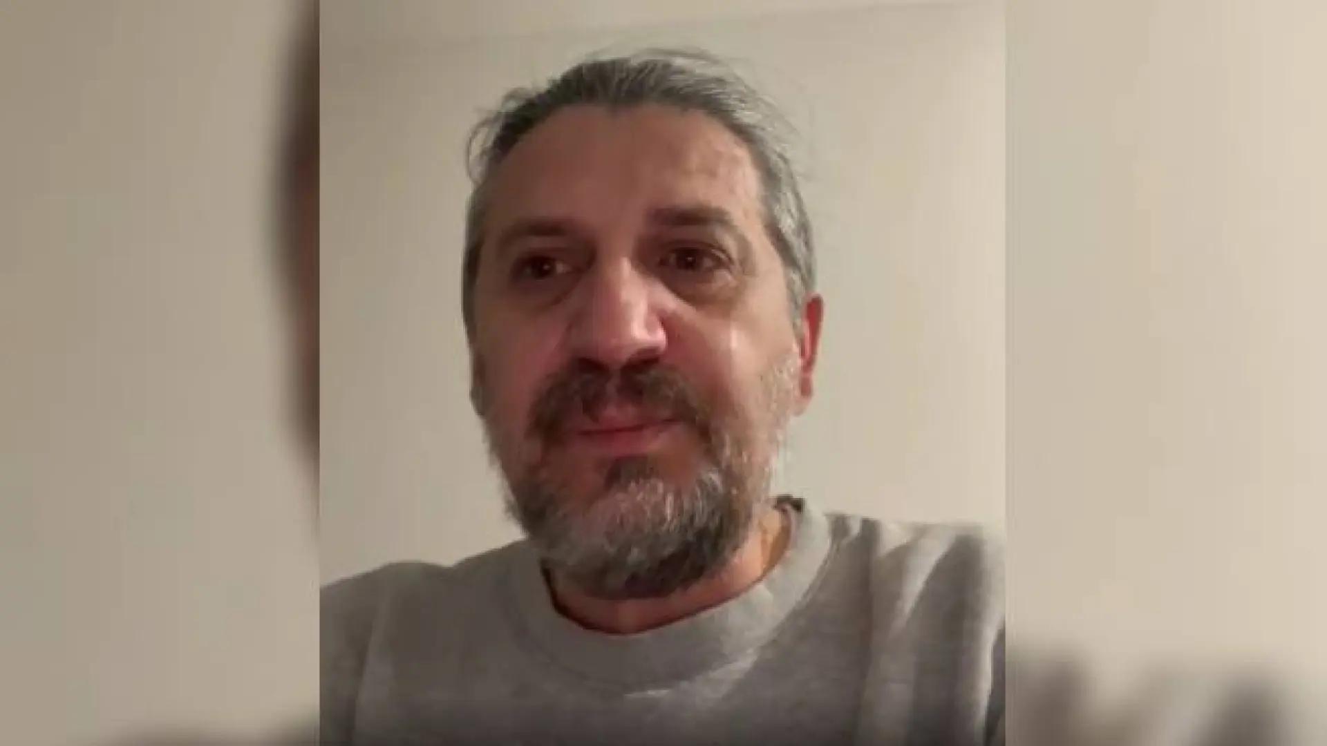 Así es la vida actual de Miguel Ángel Cabrera, el exteclista de Camela que dejó el grupo en 2013