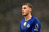 Cole Palmer injury update as Chelsea midfielder is forced off vs Manchester United
