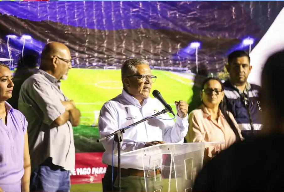 Arranca rehabilitación del Estadio Vázquez Rubio en Ciudad Constitución