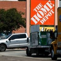 US Supreme Court allows roving LA immigration patrols