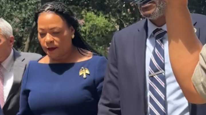 Mayor Cantrell pleads not guilty to federal corruption charges; judge imposes travel restrictions