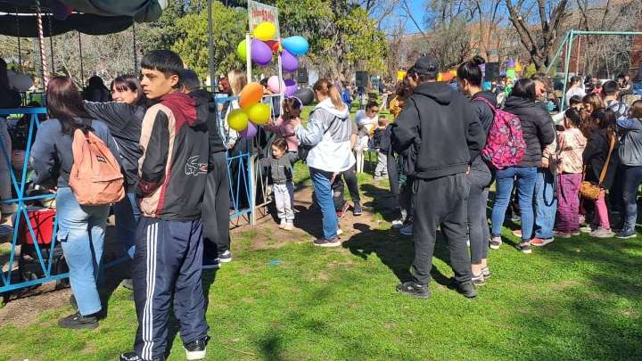 El día acompaña la fiesta de los ciclistas por el día del niño