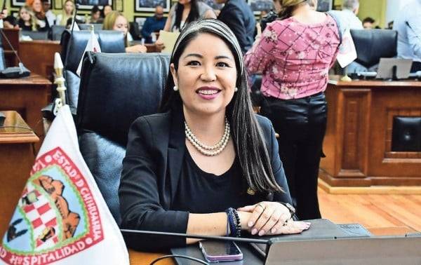 Llama diputada a revisar impacto de narcocorridos