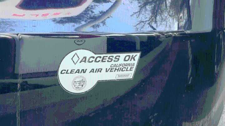 Clean Air Vehicle decal program expires