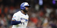 Yordan Alvarez injures ankle vs. Rangers