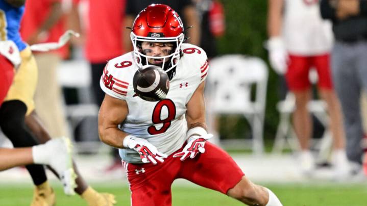 Devon Dampier Finds Ryan Davis To Put Utah Football Up Three Scores