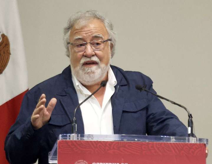 Claudia Sheinbaum nombra a Alejandro Encinas representante de México ante la OEA