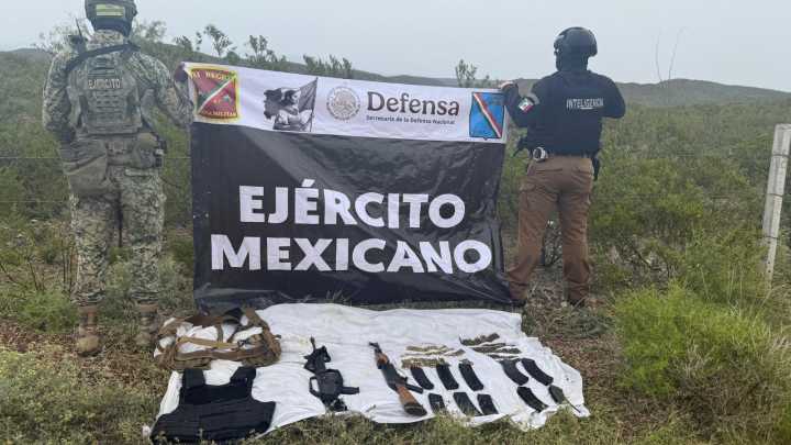 Asegura SSPE armamento y equipo táctico en Coyame