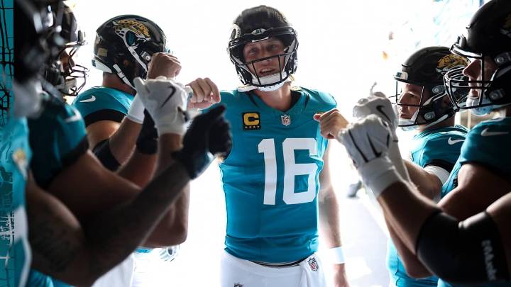 Coen Talks Shifting Focus To Week 2 After Jaguars' Season-Opening Win: "On to the next one…"