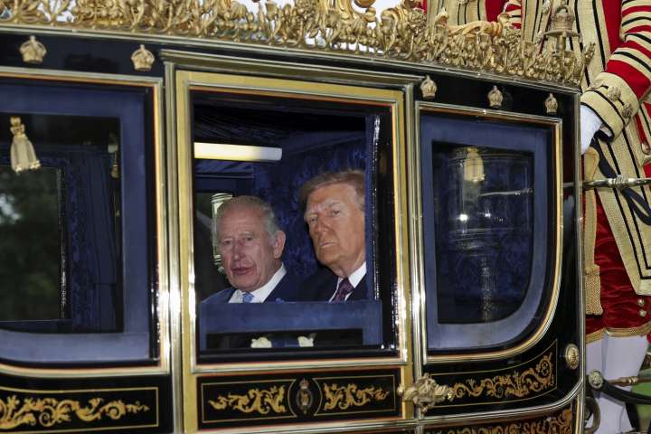 El rey Carlos III recibe a Trump en Windsor