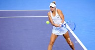 ¡Terrible noticia! Magda Linette abandona su partido ante Emiliana Arango y se despide del Guadalajara Open AKRON