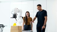Los inversores lo tienen claro: hay más retorno en las empresas de servicios tradicionales y su automatización con IA que en las 'startups' tecnológicas