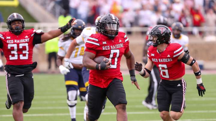 Texas Tech football's Skyler Gill-Howard seizes spotlight for defense