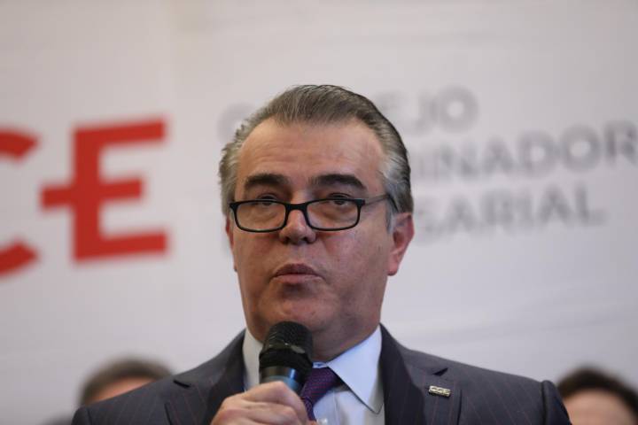 Empresarios lanzan una campaña para duplicar la inversión extranjera en México