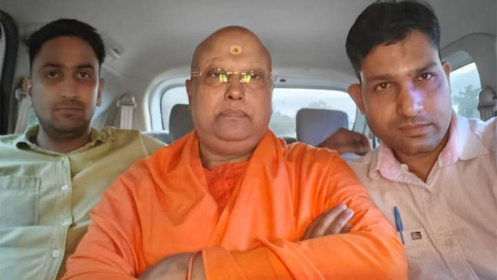 Vasant Kunj molestation case: Delhi Police apprehend Chaitanyananda Saraswati in Agra
