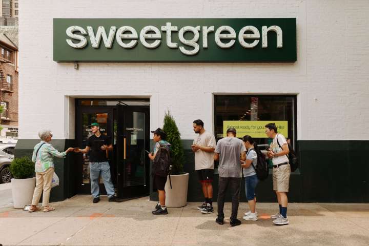 Sweetgreen Scottsdale Quarter grand opening is tomorrow