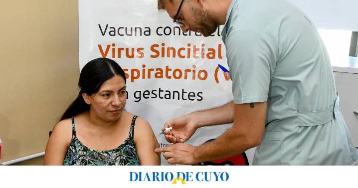 Embarazadas tendrán 2 meses más para vacunarse y proteger a sus bebés del virus sincitial