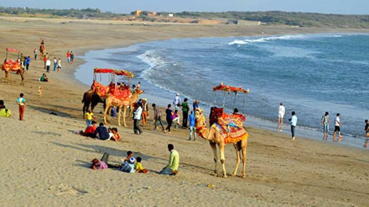 New Rest House to come up at Suvali Beach in Surat; Beach festival in November