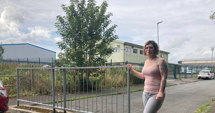 Hundreds call for Stoke-on-Trent road to be reopened over nightmare detours