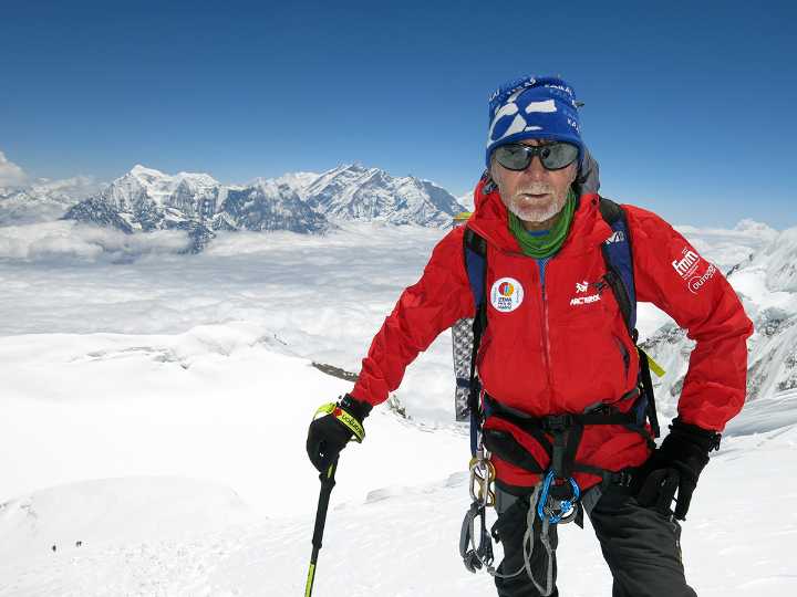 El abulense Carlos Soria conquista la cima del Manaslu