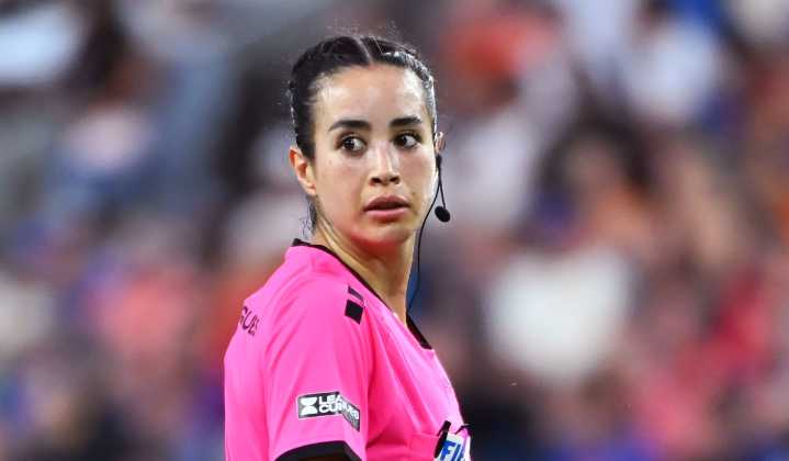 ¡Orgullo mexicano! Katia Itzel García es la única arbitra en pitar durante el Mundial Sub