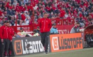 Vaccari pegó el portazo y renunció como DT de Independiente