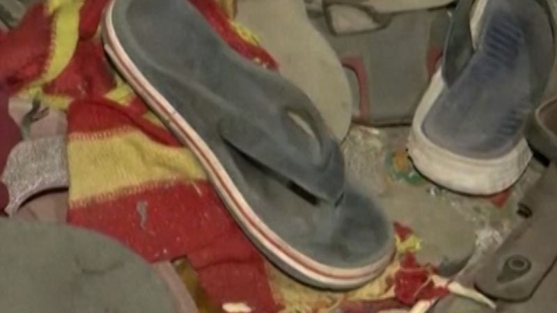 Relatives grieve victims of deadly crowd crush