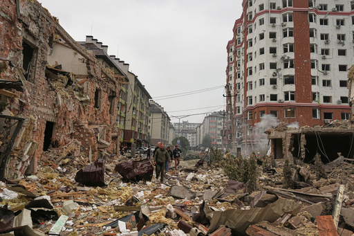 Ataque masivo de drones y misiles rusos en Kiev deja 4 muertos y 10 heridos