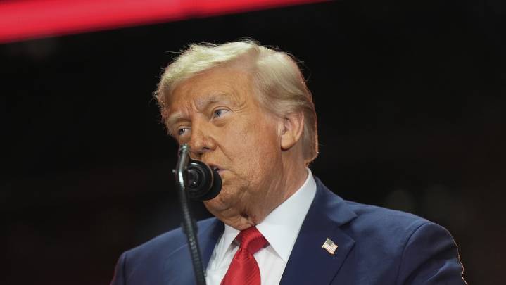 Trump: "Charlie Kirk fue asesinado por un monstruo radicalizado porque defendía la libertad y la justicia"