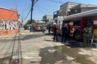 Atienden derrame de ácido en la vía pública en Monterrey, Nuevo León