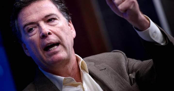 Trump califica al exdirector de la CIA Comey como un gran corrupto